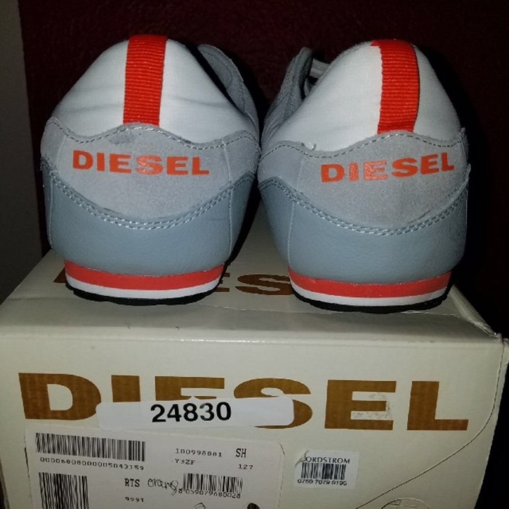 Diesel Men’s tennis shoes.